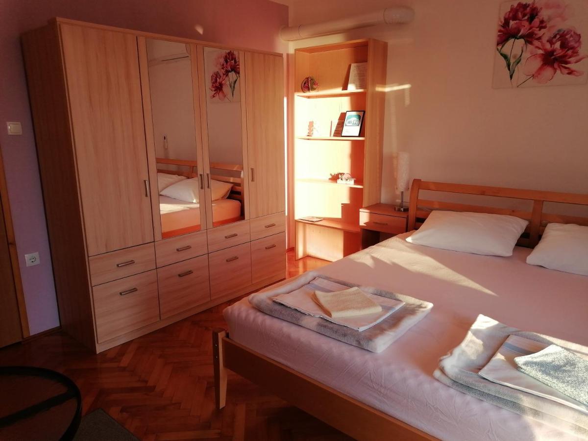 Guest House Pamela Senj  Luaran gambar