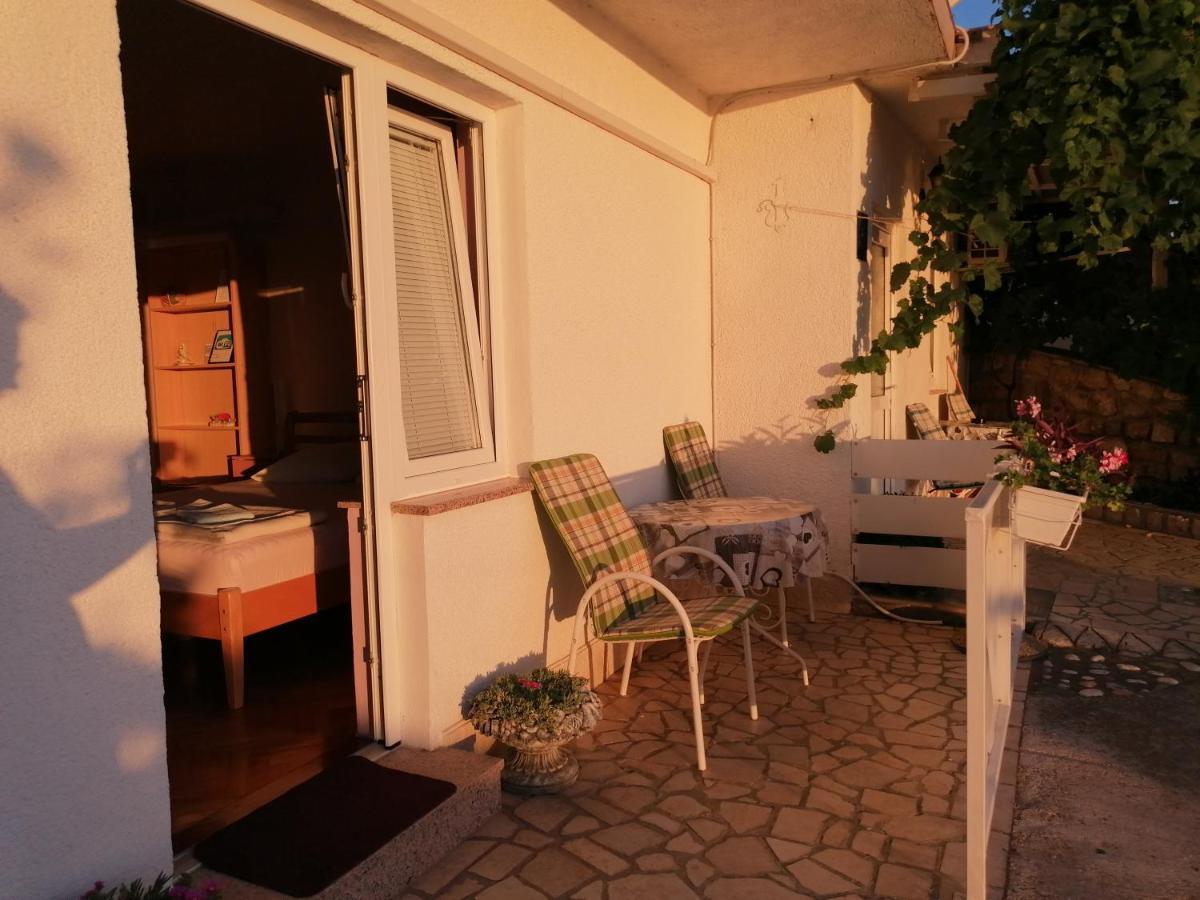 Guest House Pamela Senj  Luaran gambar