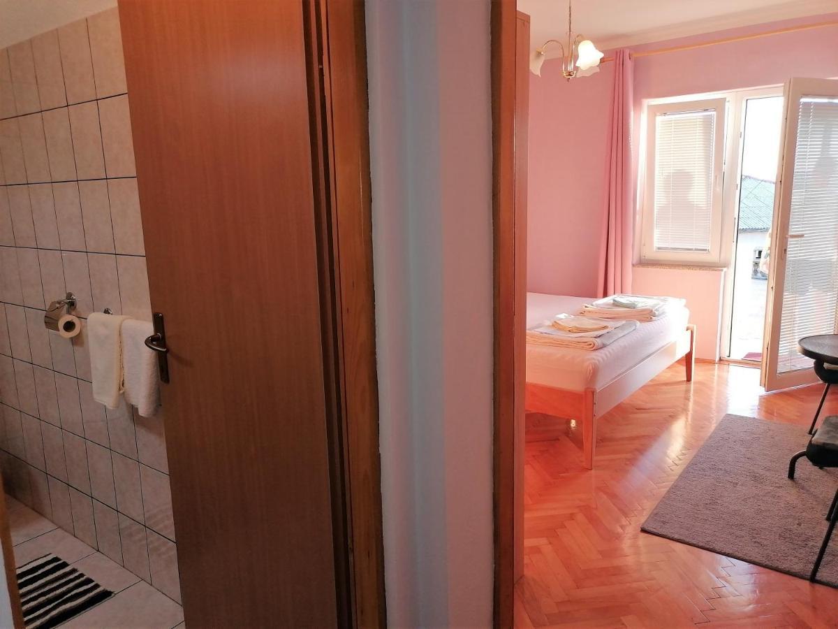 Guest House Pamela Senj  Luaran gambar
